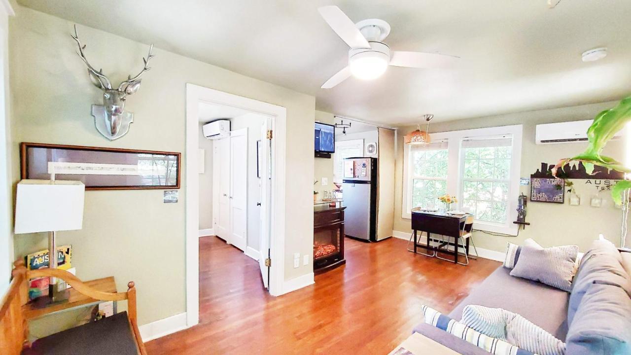 Ut Moody Center Downtown Eco Pecan Tree House Free Wifi Parking Quiet Office Austin Exterior photo